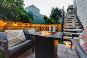 Travelers Dream, Walk to Space Needle, Parking, Backyard